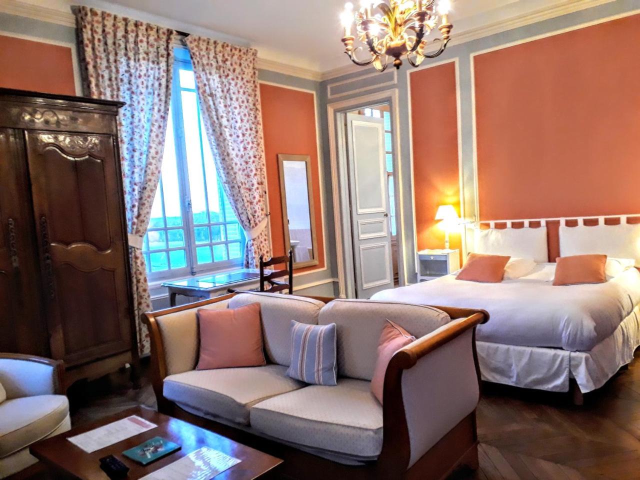 Chateau De La Rapee Hotel Restaurant Bazincourt-sur-Epte Exterior photo